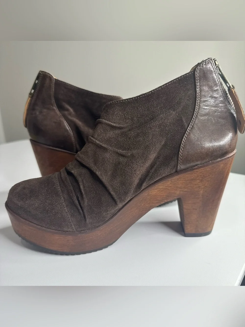Trask Chocolate Brown Suede Leather‎ Ruched Wooden Block Heel Boho Ankle Booties